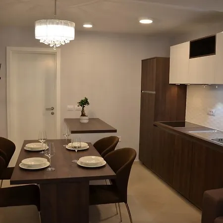 Mango Apartment