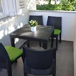 Mango Baška